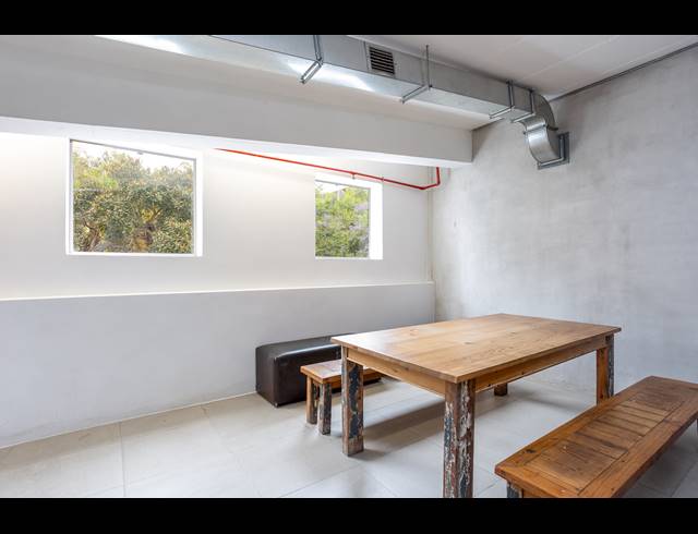 144M² OFFICE TO LET IN CAPE TOWN CITY CENTRE